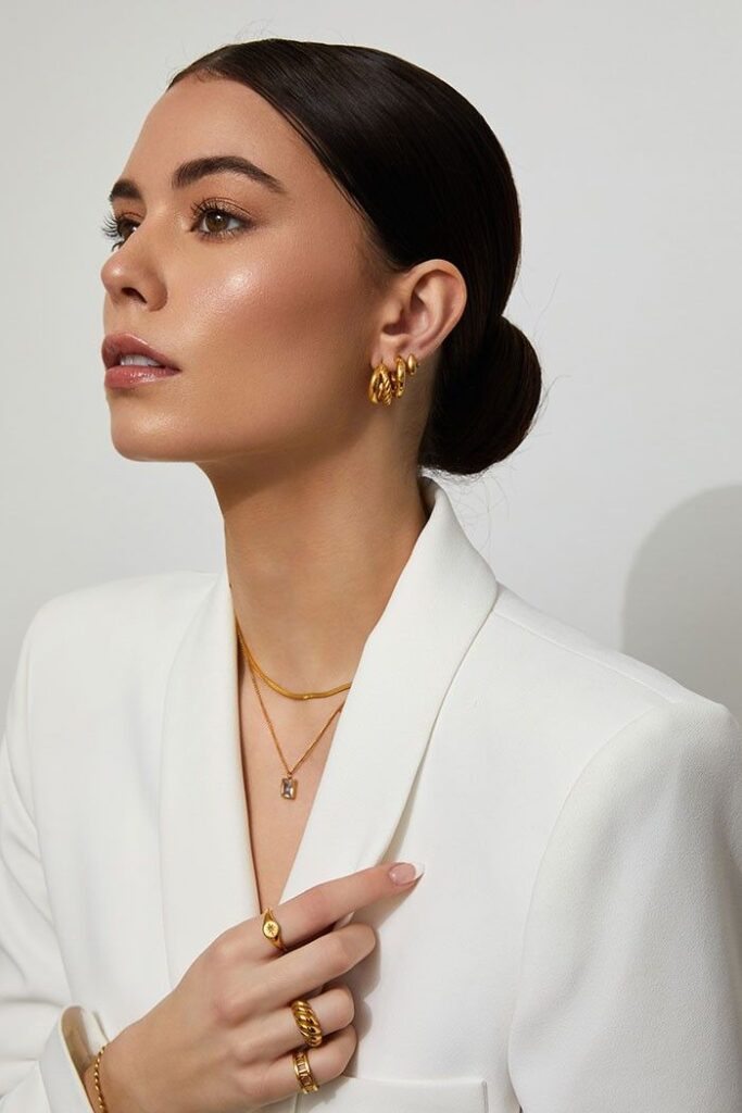 How to Choose the Perfect Jewellery: A Complete Guide for Every Style download (11)